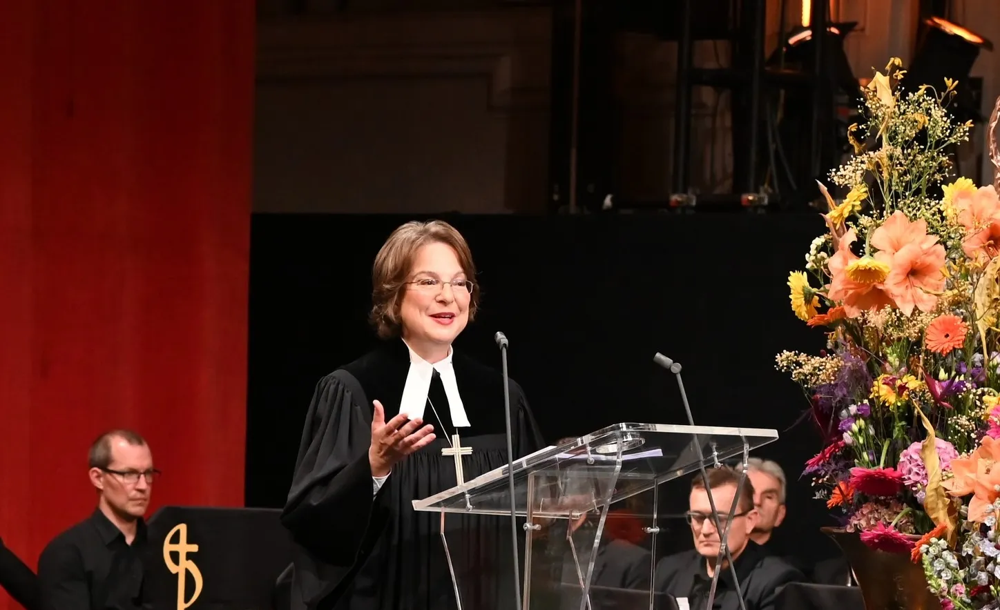 Bischöfin der evangelischen Kirche A.B. feierlich in ihr Amt eingeführt Amtseinführung 08.11.2025