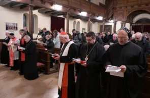 Liturg:innen und Gottesdienst-Gemeinde