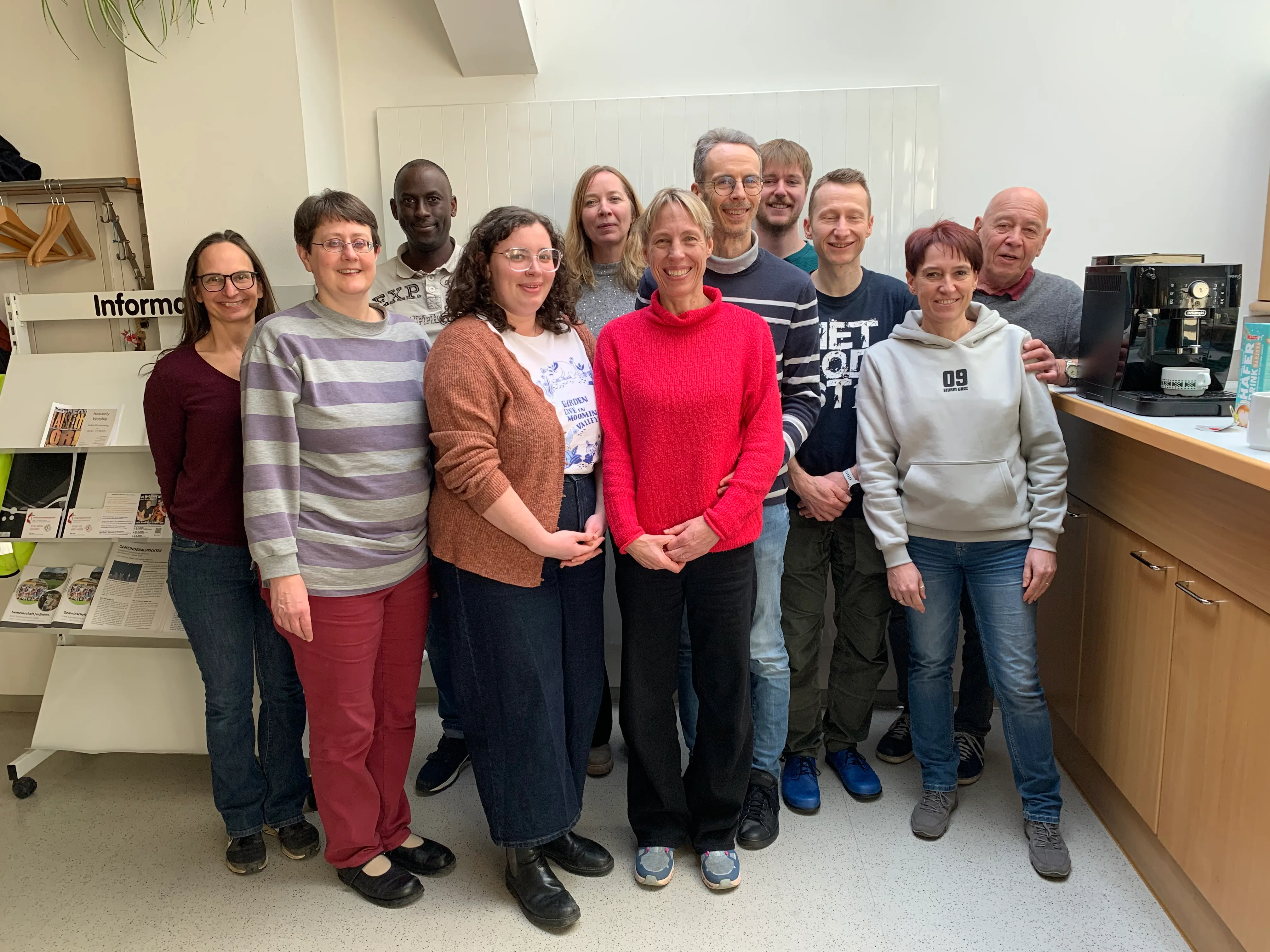 v.l.n.r.: Martha Zilka, Esther Handschin, Alexis Kajenjeri, Anna Hunneck, Magdalena Bruckmüller, Annette Mütze, Johannes Blocher, Daniel Mohr, Eike Nungesser, Ute Frühwirth, Gerhard Weissenbrunner