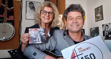 Martin und Maria Langer mit ihrer Go Spel CD